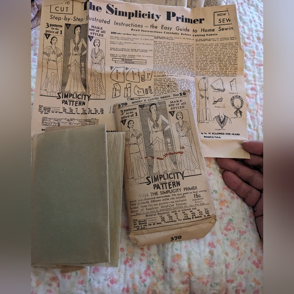SOLD Antique 1920s Simplicity Dress Sewing Pattern 370 Three Styles Simplicity - Picture 2 of 6